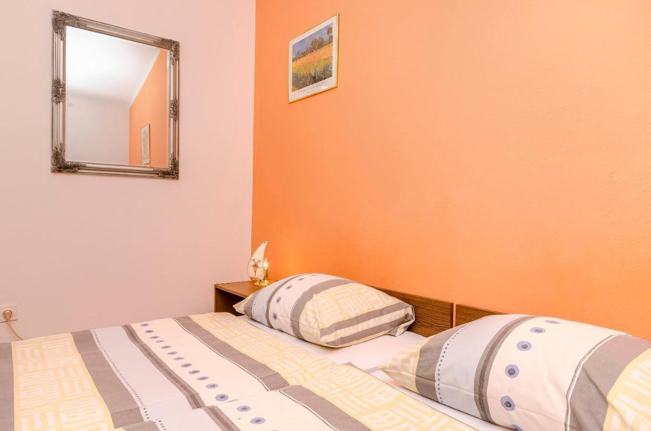 Apartments And Room Take It Easy Трибунь Экстерьер фото